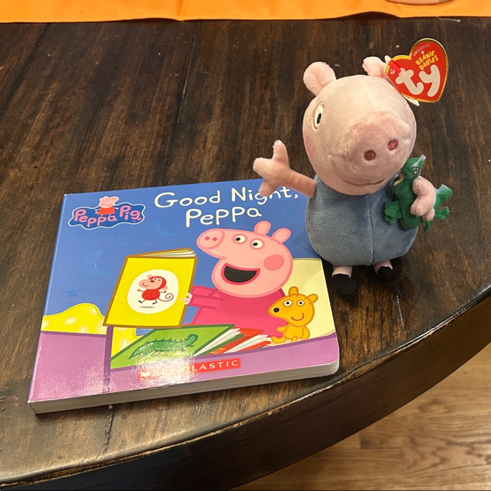 Ty Peppa Pig Plush with Book Set